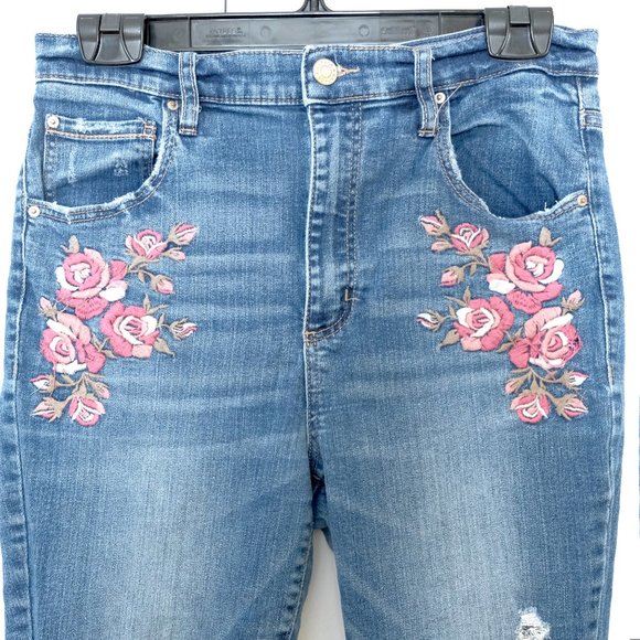 Garage - Women's jeans w/ Pink Floral Embroidery - Picture 3 of 8